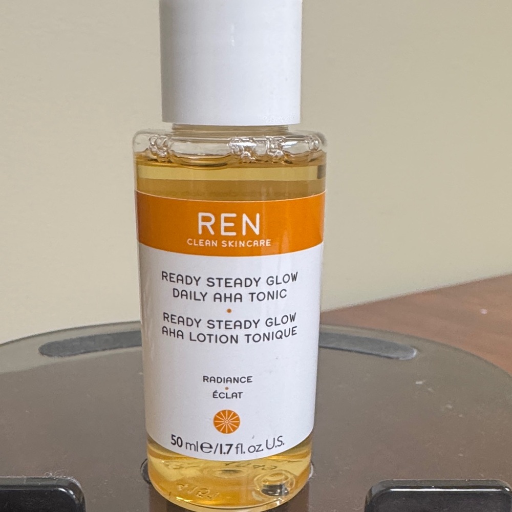 REN Ready Steady Glow Daily AHA Tonic 50ml